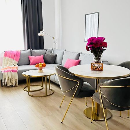 Apartament Plac Zbawiciela وارسو المظهر الخارجي الصورة