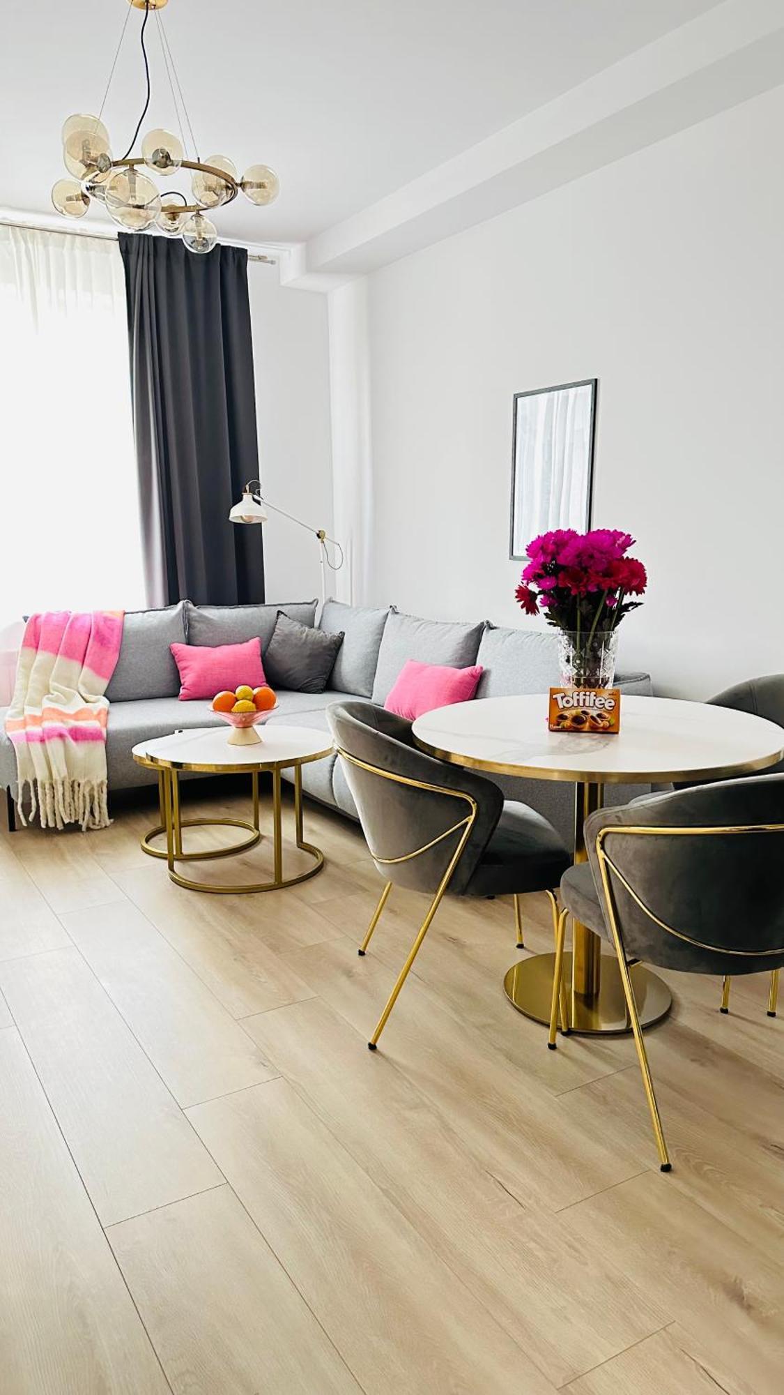 Apartament Plac Zbawiciela وارسو المظهر الخارجي الصورة